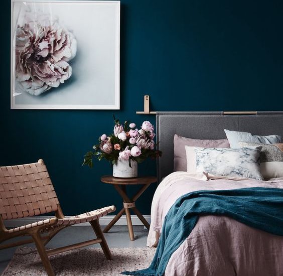 Bleu paon : chambre à coucher